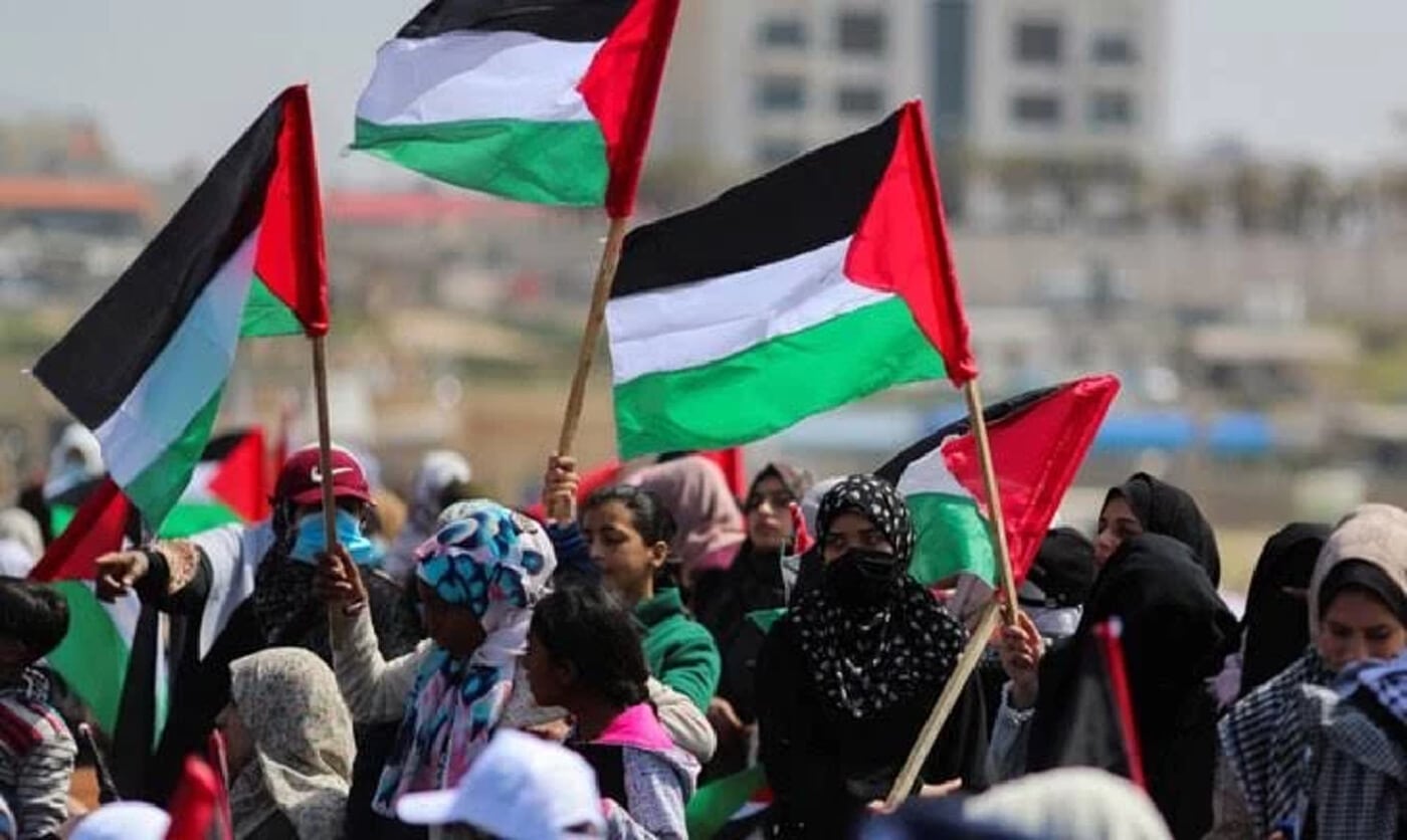 Palestinians march in Gaza City to observe Land Day. Photo: Reuters.