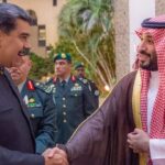 Venezuelan President Nicolas Maduro shaking hands with Saudi Crown Prince Mohammed Bin Salman upon Maduro's arrival to the presidential palace in Jeddah on Monday, June 6, 2023. Photo: Twitter/@rtarabic.
