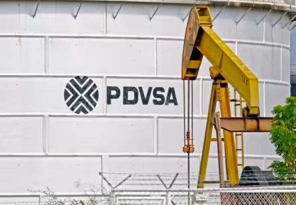 PDVSA oil tanker in front of an oil extraction pump in Cabimas, Venezuela, July 7, 2007. Photo: Shutterstock/File photo.