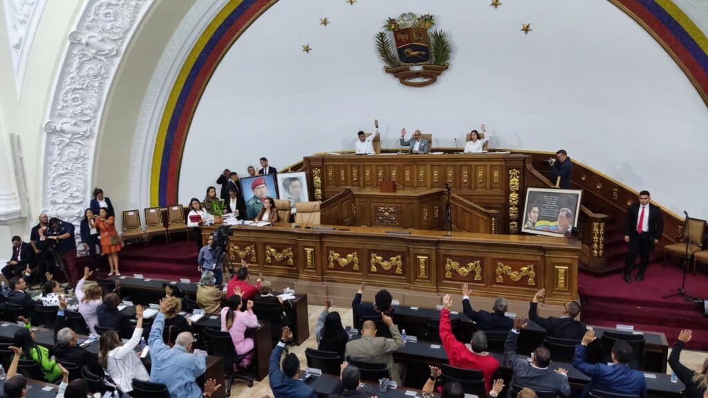 Venezuela's National Assembly voting to form a Nomination Committee, which will appoint a new National Electoral Council (CNE) board, in a session on Thursday, June 15, 2023. Photo: RedRadioVE.