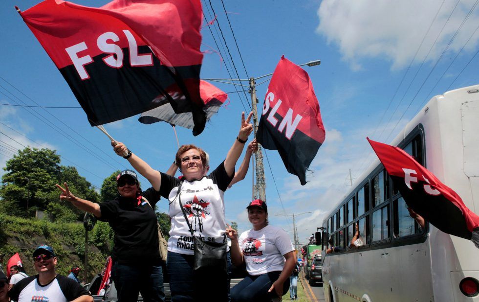 Demonstrators show support for the FSLN, the organization which ended the violent US-backed Somoza dictatorship. File photo.