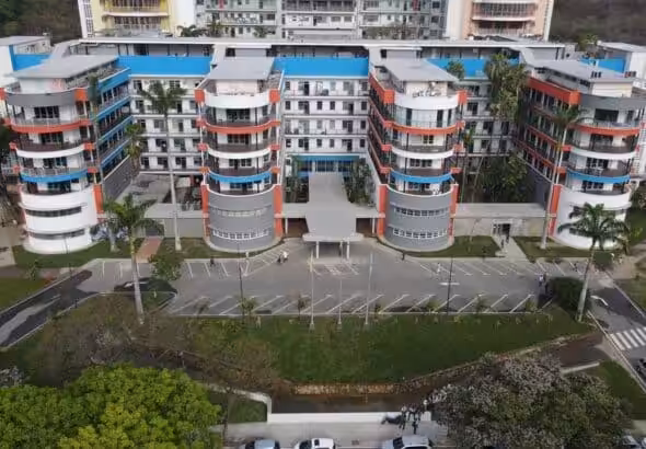 Aerial view of the restored University Clinical Hospital. Photo: Twitter/@@JacquelinePSUV.