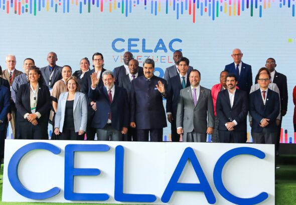 Group photo for the CELAC Summit of Ministers of Science, Technology and Innovation, opened by Venezuelan President Nicolás Maduro in Caracas, Venezuela, on Monday, June 26, 2023. Photo: Twitter/@NicolasMaduro.