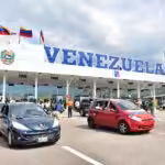 Cars crossing from Venezuela to Colombia at the Atanasio Giraldot International Bridge. Photo: Mayor's Office of Cúcuta/File photo.