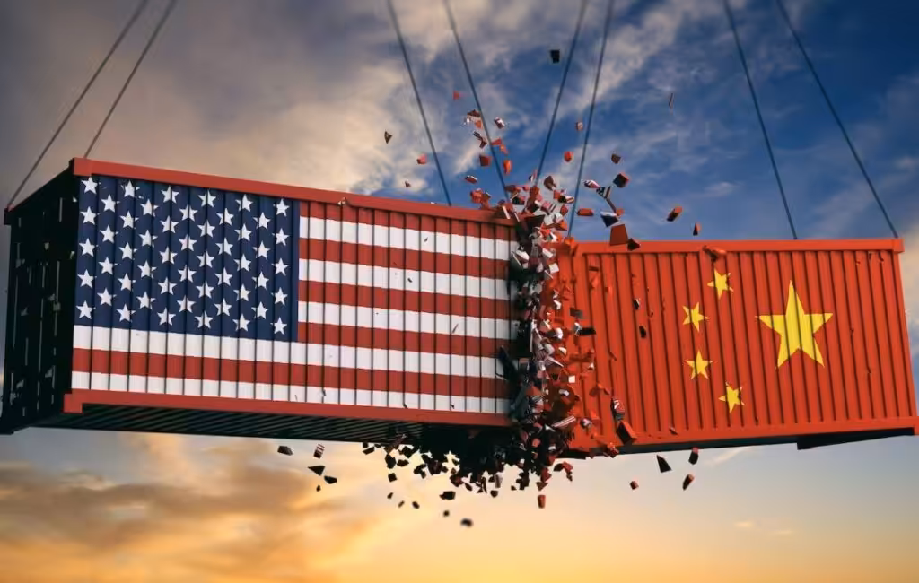 Graphic depicting the collision of China and US transport crates. Photo: Adobe Stock.