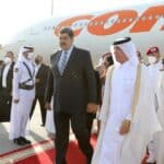 President Nicolas Maduro is welcomed by the Qatari Foreign Minister H.E. Mr. Soltan bin Saad Al-Muraikhi after arriving in Doha, Qatar, June 14, 2022. Photo: Reuters.