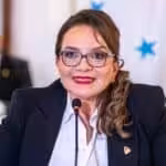 The president of Honduras, Xiomara Castro. Photo: Canal 8 Honduras.