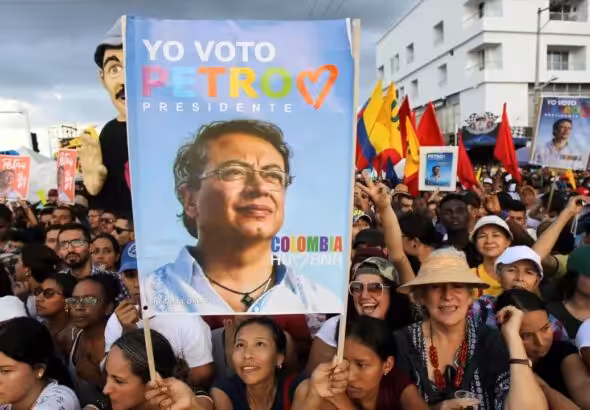 People attend a rally for Gustavo Petro in Cali, Colombia. Photo: Ernesto Guzmán Jr/EPA.