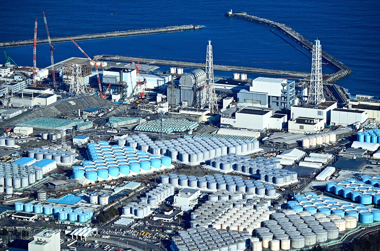 Radioactive wastewater stored in over 1000 tanks near Fukushima’s destroyed reactors. Photo: The Asahi Shimbun/Getty images/File photo.