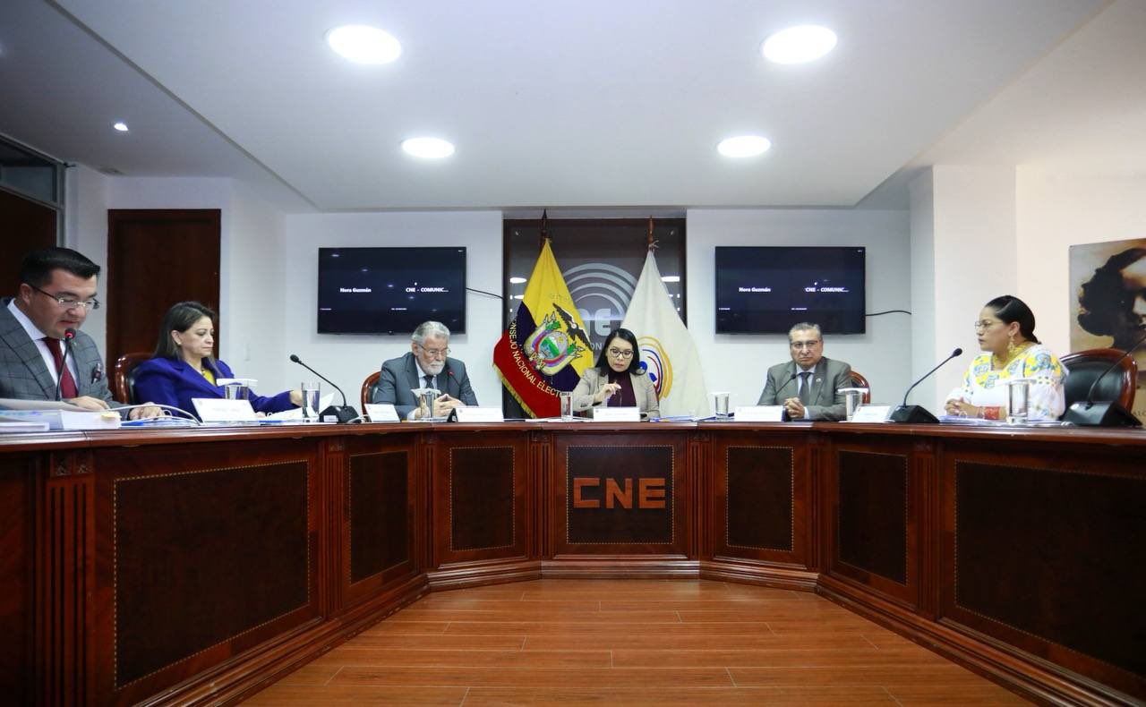 Ecuadorian National Electoral Council meeting announcing the repetition of the National Assembly election abroad. Photo: X/@DianaAtamaint.