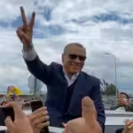 Former Ecuadorian Vice President Jorge Glas waving the victory sign. Photo: EFE/File photo.