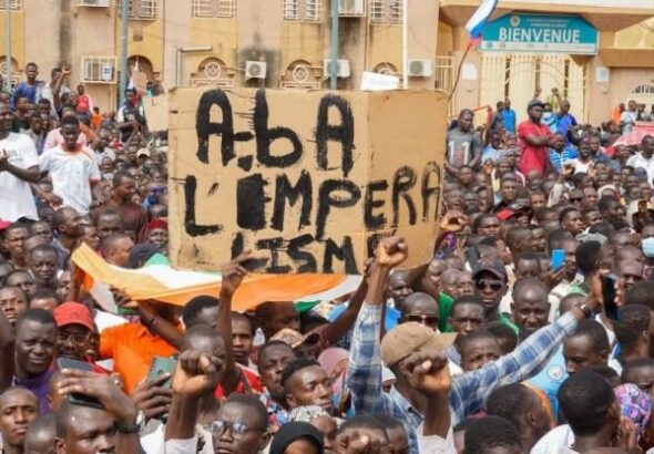 Protests in Niger denouncing European imperialism in the African continent. Photo: PSUV official site.