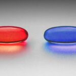 A depiction of a red and a blue pill like those of The Matrix. Photo: W.carter/Wikimedia.
