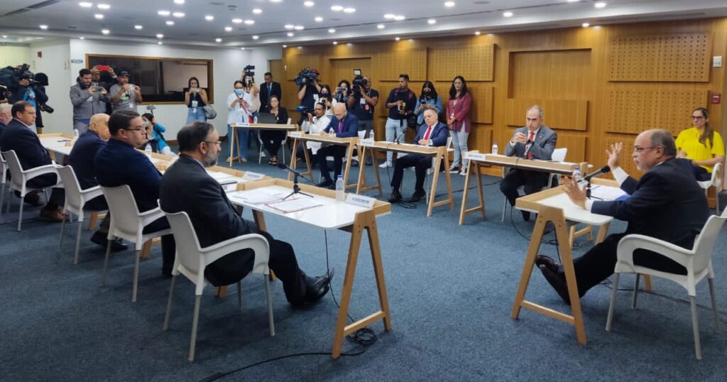 Meeting between the CNP and the former CNE executive board on March 8, 2023. Photo: X/@cneesvzla/File photo.