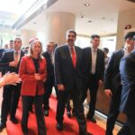 Venezuelan President Nicolás Maduro, accompanied by First Lady Cilia Flores, being welcomed in China. Photo: Presidential Press.