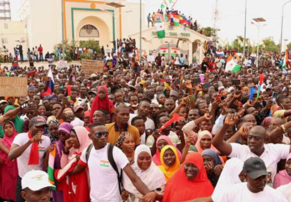 Thousands of people in Niger have taken to the streets to condemn the threat of military intervention and the severe sanctions imposed by ECOWAS. Photo: ActuNiger.