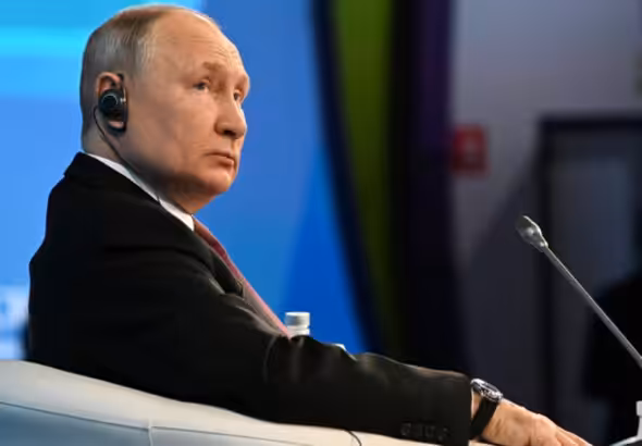 Russian President Vladimir Putin attends the plenary session at the 2023 Russian Energy Week international forum at the Manezh Central Exhibition Hall in Moscow, Russia October 11, 2023. Photo: Sputnik.