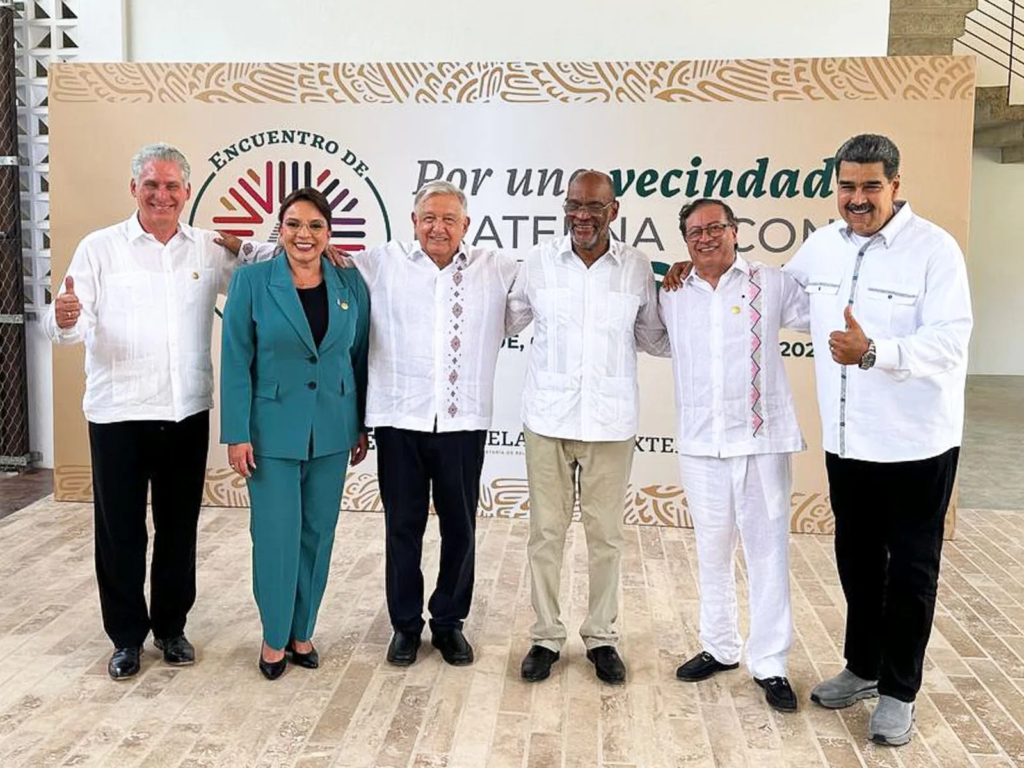 Cuban President Miguel Díaz-Canel, Honduran President Xiomara Castro, Mexican President Andrés Manuel López Obrador, Haitian Prime Minister Ariel Henry, Colombian President Gustavo Petro, and Venezuelan President Nicolás Maduro meet at the Encuentro Palenque. Photo: X/@NicolasMaduro.