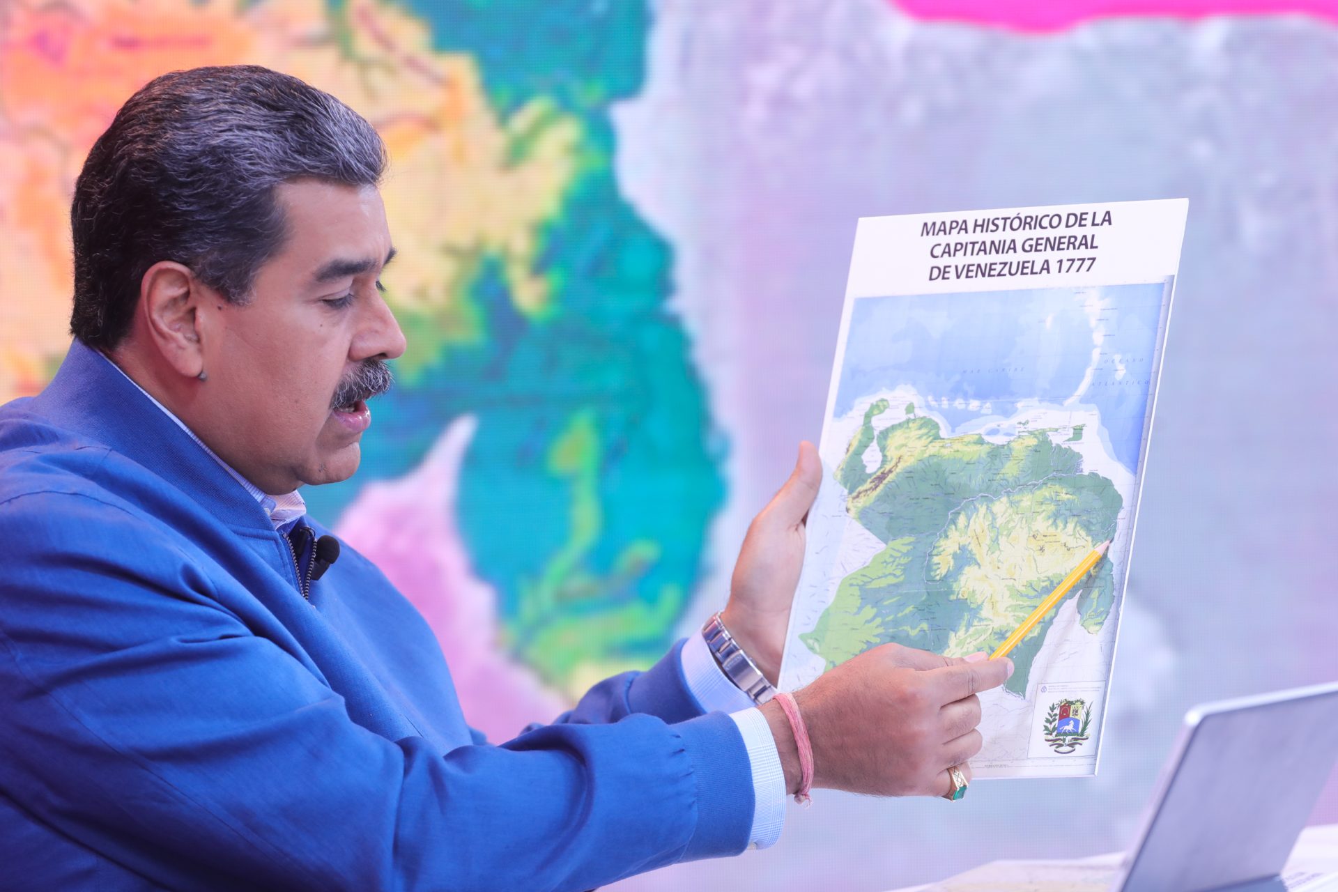 Venezuelan President Nicolás Maduro showing a map of Venezuela just after its independence during his television show Con Maduro+. Photo: Presidential Press/File photo.