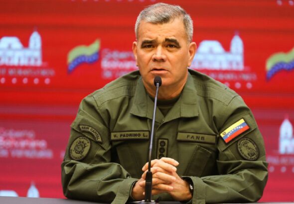 Venezuelan Defense Minister Vladimir Padrino López giving statements to the press. Photo: Presidential Press/File photo.