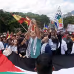 Venezuelans march with the Palestinian flag during a demonstration in support of the Palestinian people and in condemnation of Israeli state terrorism and its crimes against humanity, Caracas, November 4, 2023. Photo: X/@lubrio.