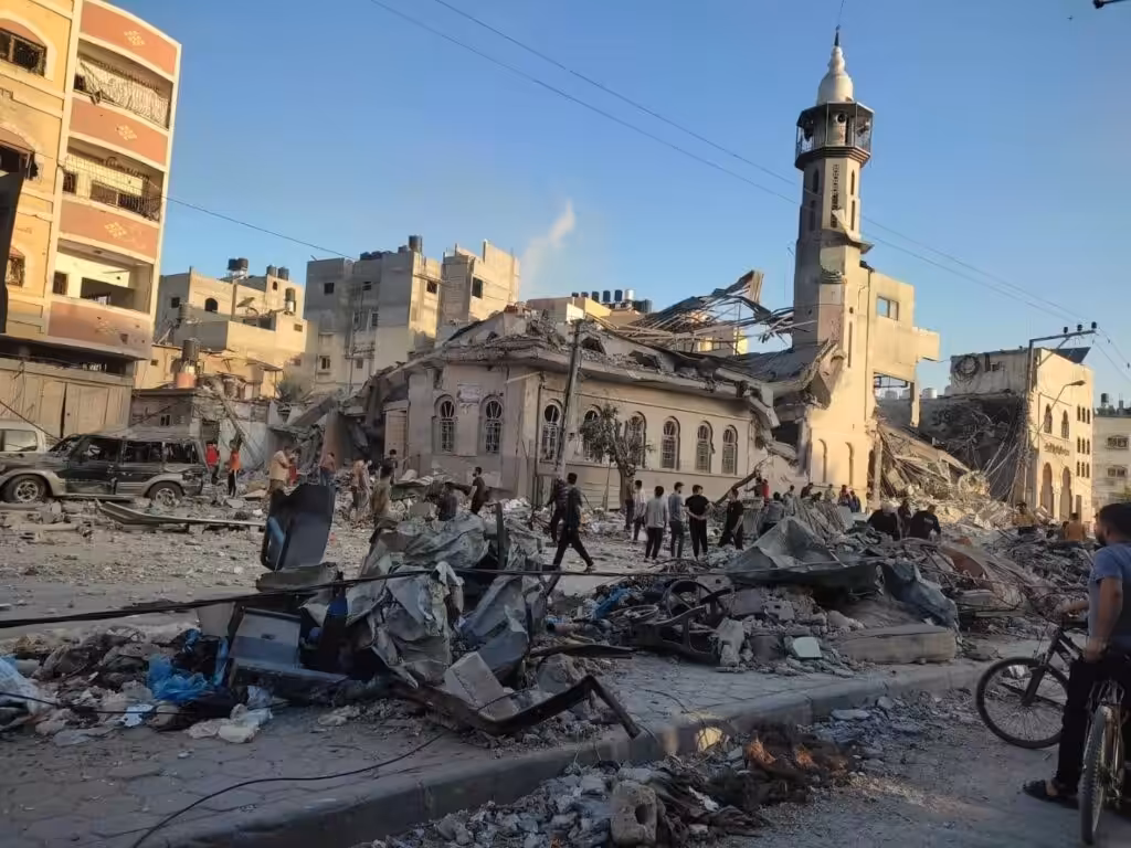 A residential area of Gaza City devastated by Israeli bombardment. Photo: Palestine Chronicle.