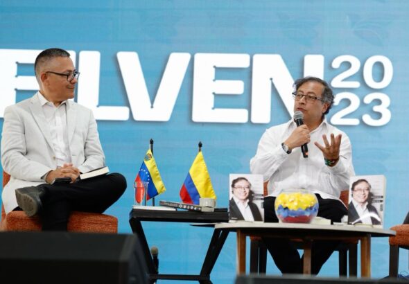 Colombian President Gustavo Petro (right) next to Venezuelan Minister of Culture Ernesto Villegas (left) during the Venezuelan Book Festival 2023 (FILVEN) in Caracas on Saturday, November 18, 2023. Photo: Alba Ciudad.