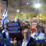 Hamas is a Terror Organization protest in front of the BBC offices in London on Oct. 18. Photo: Nizzan Cohen, Wikimedia Commons, CC BY 4.0.