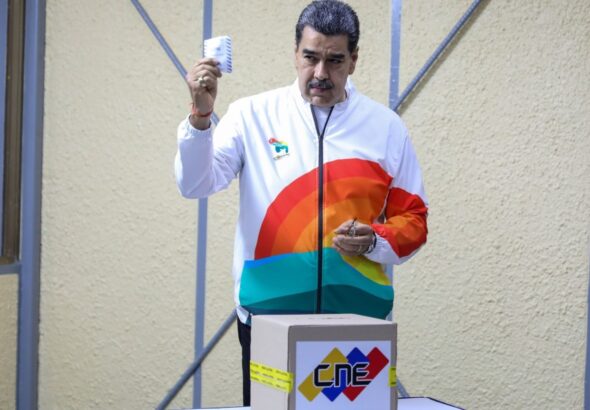 Venezuelan President Nicolás Maduro votes in the consultative referendum on the Essequibo, December 3, 2023. Photo: X/@NicolasMaduro.