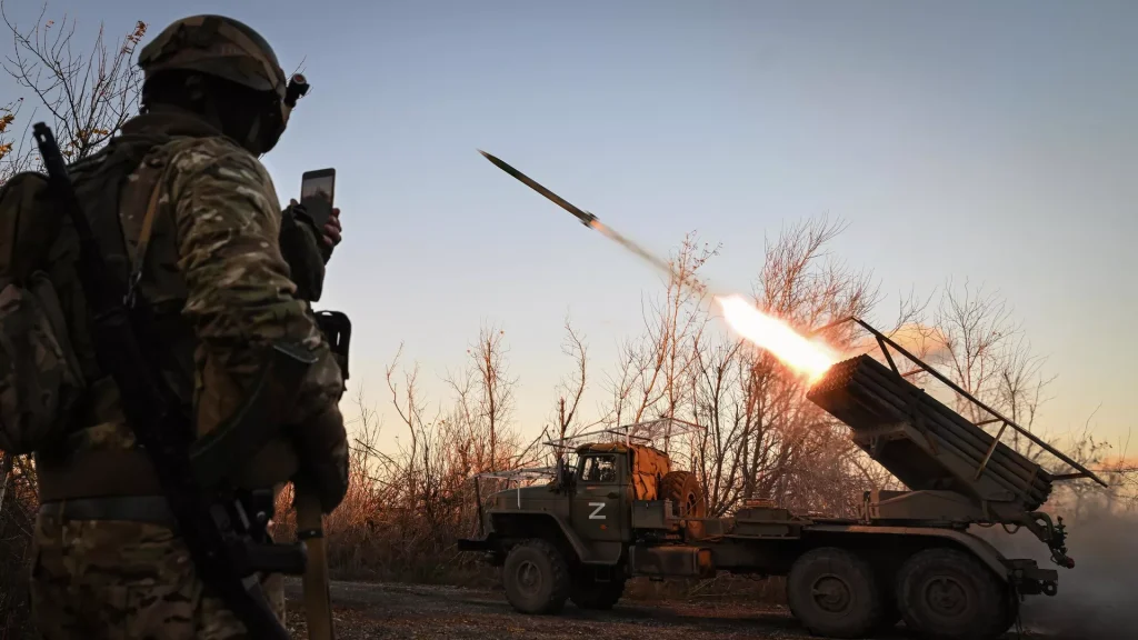 Russian servicemen fire a BM-21 Grad multiple rocket launcher towards Ukrainian positions, in the Donetsk People's Republic, Russia, October 28, 2023. Photo: Stanislav Krasilnikov/Sputnik.
