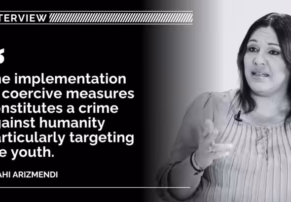 A graphic depicts interviewee Anahi Arizmendi, author of Infancia bajo asedio. Photo: Venezuelanalysis.