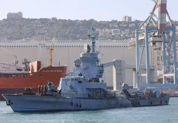 An Israeli Sa'ar 4.5-class frigate departing to patrol off the coast of Gaza from an Israeli naval base in the northern occupied port city of Haifa, occupied Palestine, on November 23, 2023. Photo: AFP.