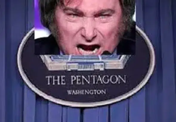 Compilation image with Javier Milei over a backdrop of the Pentagon. Photo: Resumen Latinoamericano – English.