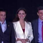 A photo from early 2000s showing Venezuelan far-right politicians María Corina Machado (center) accompanied by Henrique Capriles (left) and Leopoldo López (right). Photo: Getty Images/File photo.