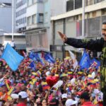 Venezuelan President Nicolás Maduro greeting the people attending the march celebrating the 66th anniversary of the ousting of former dictator Marcos Pérez Jiménez on Tuesday, January 23, 2024. Photo: Presidential Press.