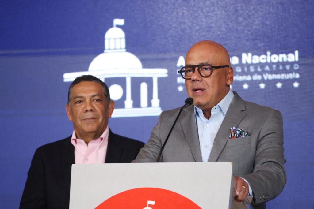 The president of the Venezuelan National Assembly, Deputy Jorge Rodriguez, head of the Venezuelan government delegation to the dialogue with the opposition, addresses a press conference, January 29, 2024. Photo: Últimas Noticias.