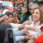 Peruvian de-facto President Dina Boluarte seconds before the incident in Chiara, January 20, 2024. Photo: X/@presidenciaperu.