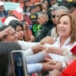 Peruvian de-facto President Dina Boluarte seconds before the incident in Chiara, January 20, 2024. Photo: X/@presidenciaperu.
