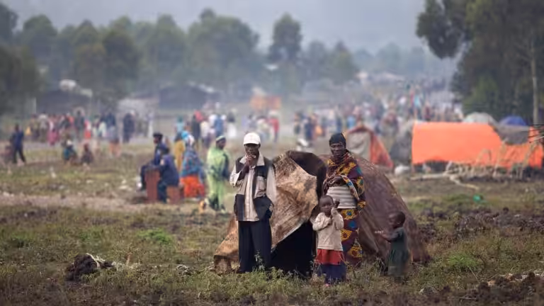 A camp set up by displaced people fleeing fighting between the FARDC and M23 near Goma in 2012. Photo: MONUSCO via Flickr.