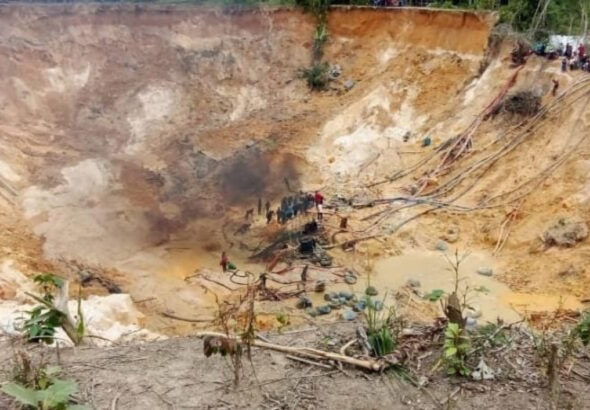 View of the Bulla Loca illegal gold mine in Bolivar state after the tragedy that took the lives of 16 miners. Photo: Union Radio.