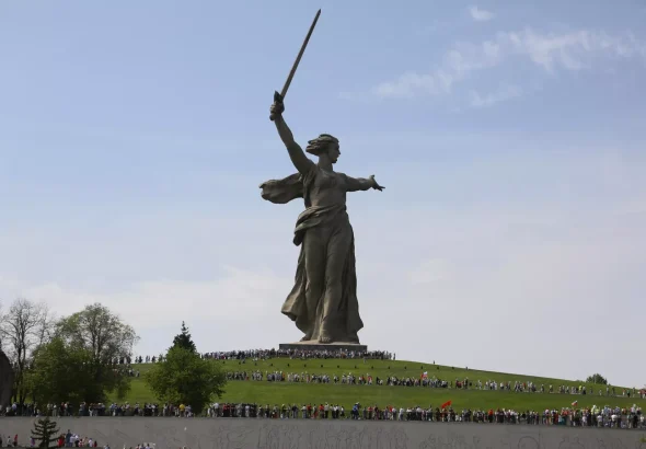 Monument of Motherland Calls in Mamayev Kurgan memorial complex in Volgograd. Photo: AP/Dmitriy Rogulin.