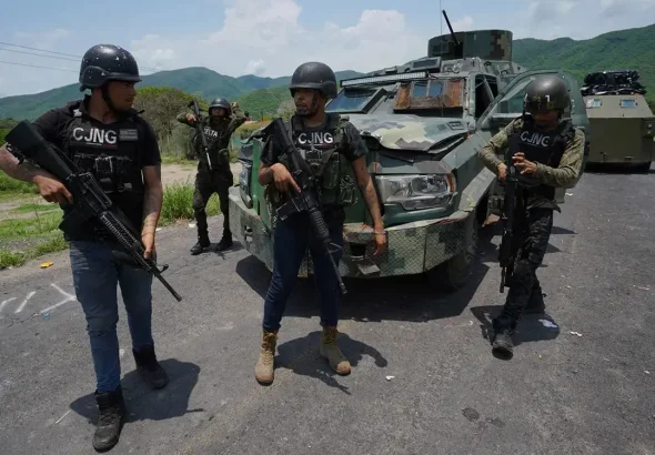 Heavily armed members of the notorious Jalisco New Generation Cartel in Michoacán, Mexico. Photo: Cuartoscuro.