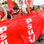 PSUV supporters march in Caracas, Venezuela. Photo: Correo del Orinoco.