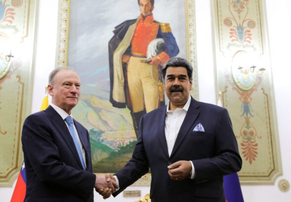 Venezuelan President Nicolás Maduro and Russian Security Council Secretary Nikolai Patrushev shake hands in Miraflores Palace, Caracas, February 27, 2024. Photo: Presidential Press.