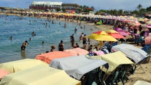 Playa-Vasito-La-Guaira-3-e1711763991217