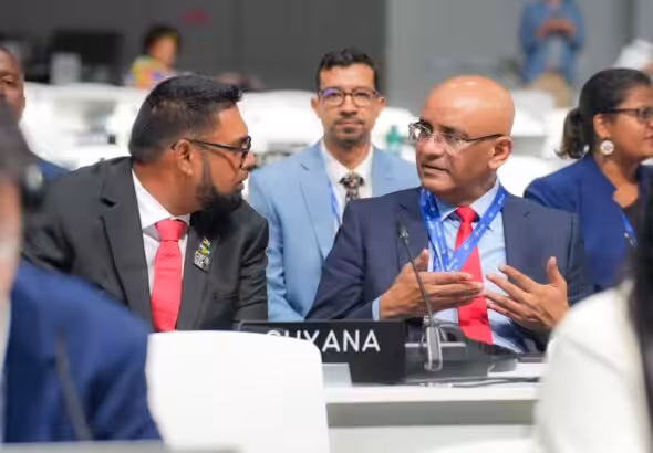 Guyanese President Irfaan Ali (left) and Vice President Bharrat Jagdeo (right). File photo.