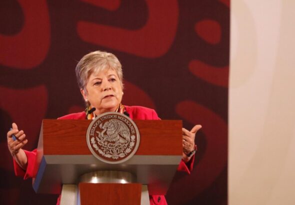 Mexican Foreign Affairs Secretary Alicia Bárcena at a press conference on April 11, 2024. Photo: X/@aliciabarcena.