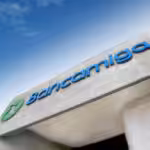 Bancamiga branch showing the logo of the Venezuelan bank. Photo: Bancamiga.