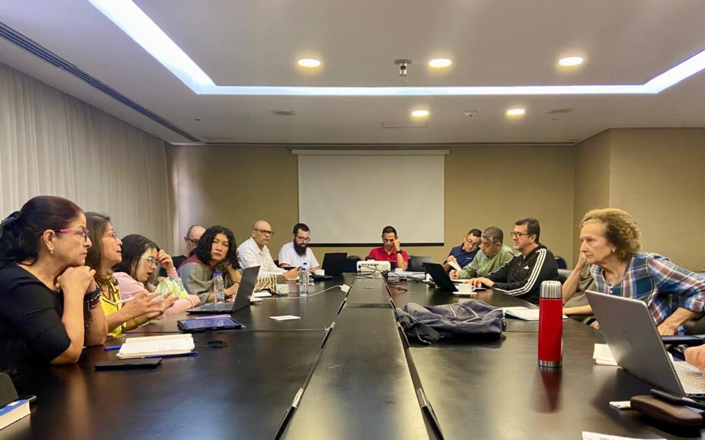 Colombian negotiation teams advance peace talks in Caracas. Photo: X/@DelegacionGob.