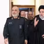 Iranian President Ebrahim Raisi (right) and Commander-in-chief of the Army of the Guardians of the Islamic Revolution Hossein Salami (left) walking together. Photo: Iranian Presidency.